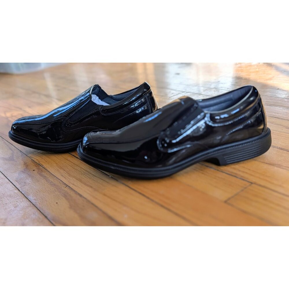 SVNKE Men's 10.5 Patent Black Slip On Full Tread Dress Shoes